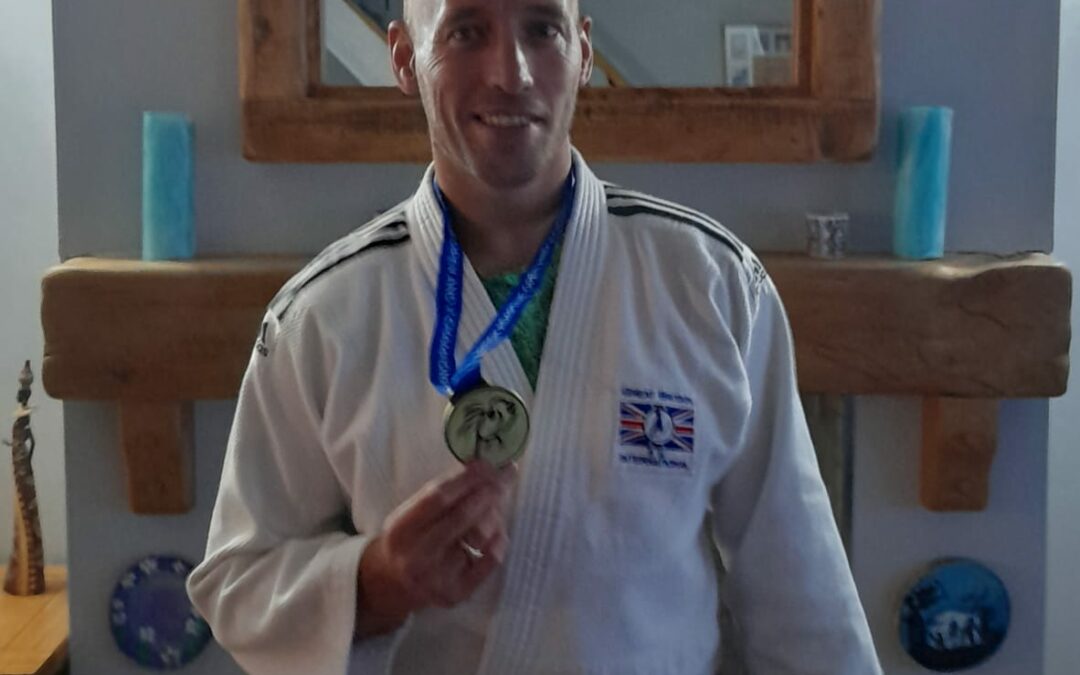 Richard wins Gold at the British Open!